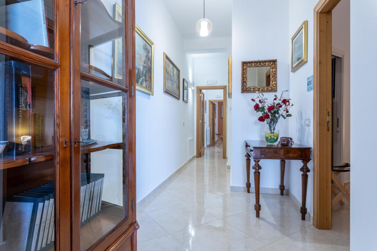 B&B Una Terrazza Sul Golfo Di สเฟอร์ราคาวาลโล ภายนอก รูปภาพ