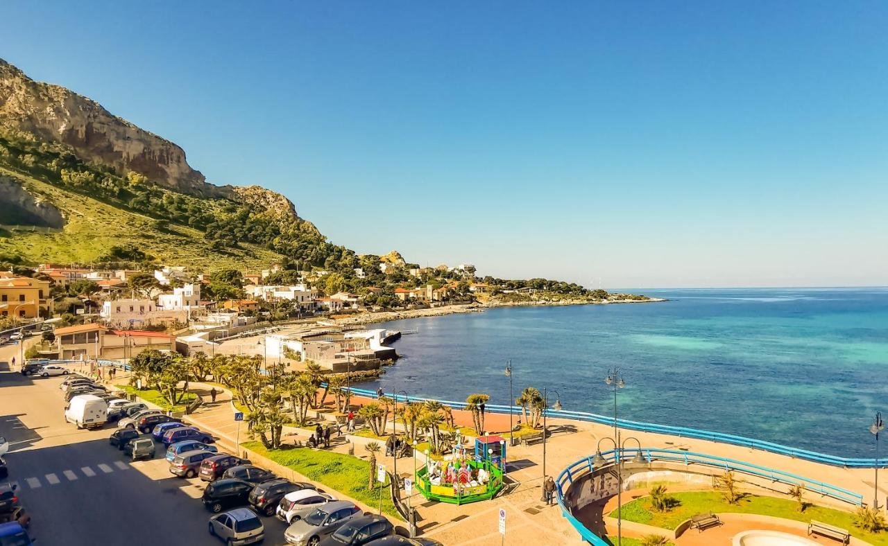 B&B Una Terrazza Sul Golfo Di สเฟอร์ราคาวาลโล ภายนอก รูปภาพ
