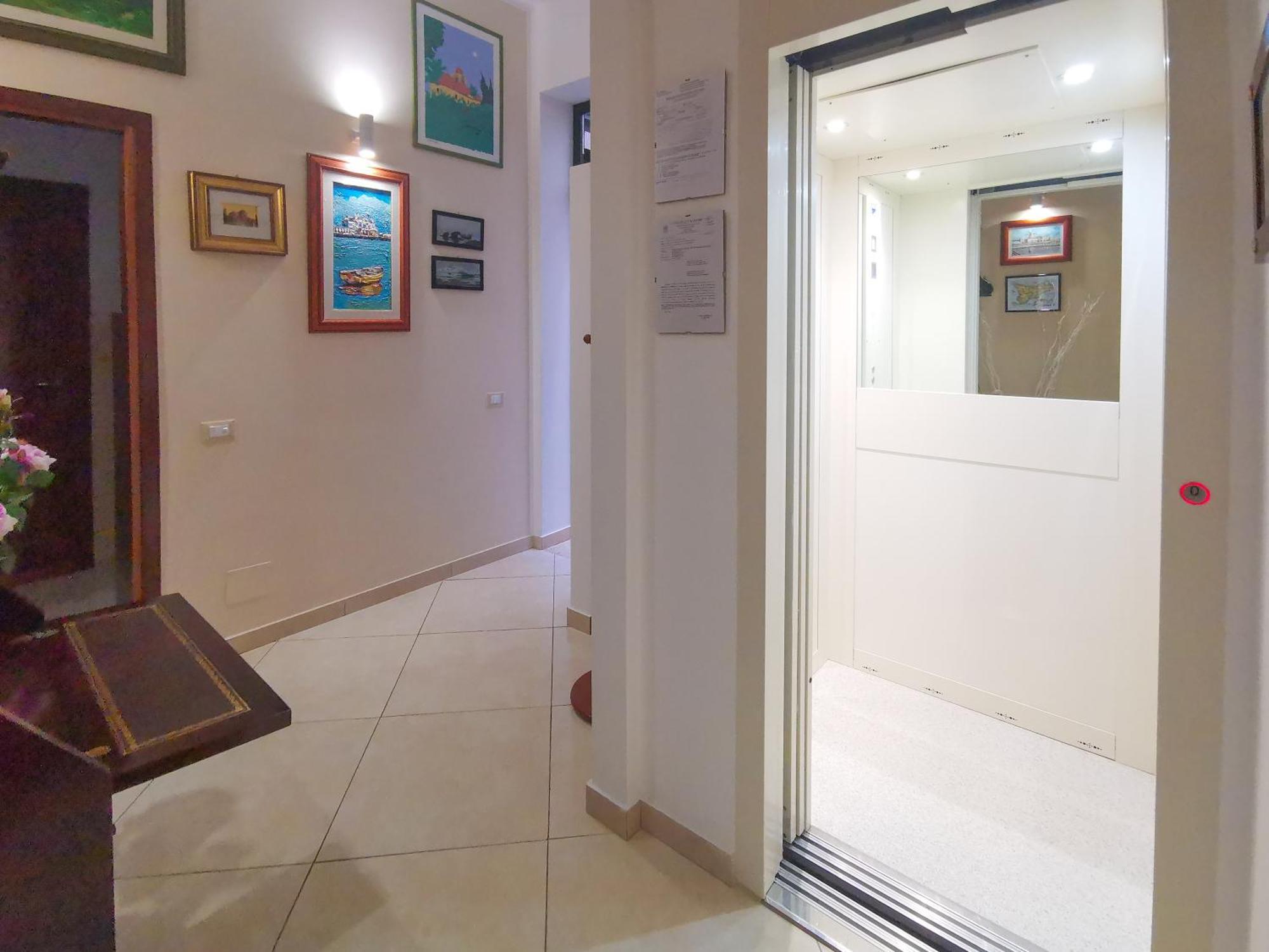 B&B Una Terrazza Sul Golfo Di สเฟอร์ราคาวาลโล ภายนอก รูปภาพ